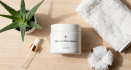 14 Best Retinol Alternatives in 2026